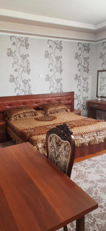 Hotel Sugd & Guest House Panjakent ภายนอก รูปภาพ