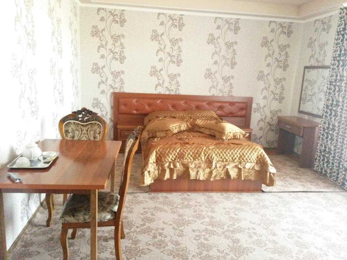 Hotel Sugd & Guest House Panjakent ภายนอก รูปภาพ